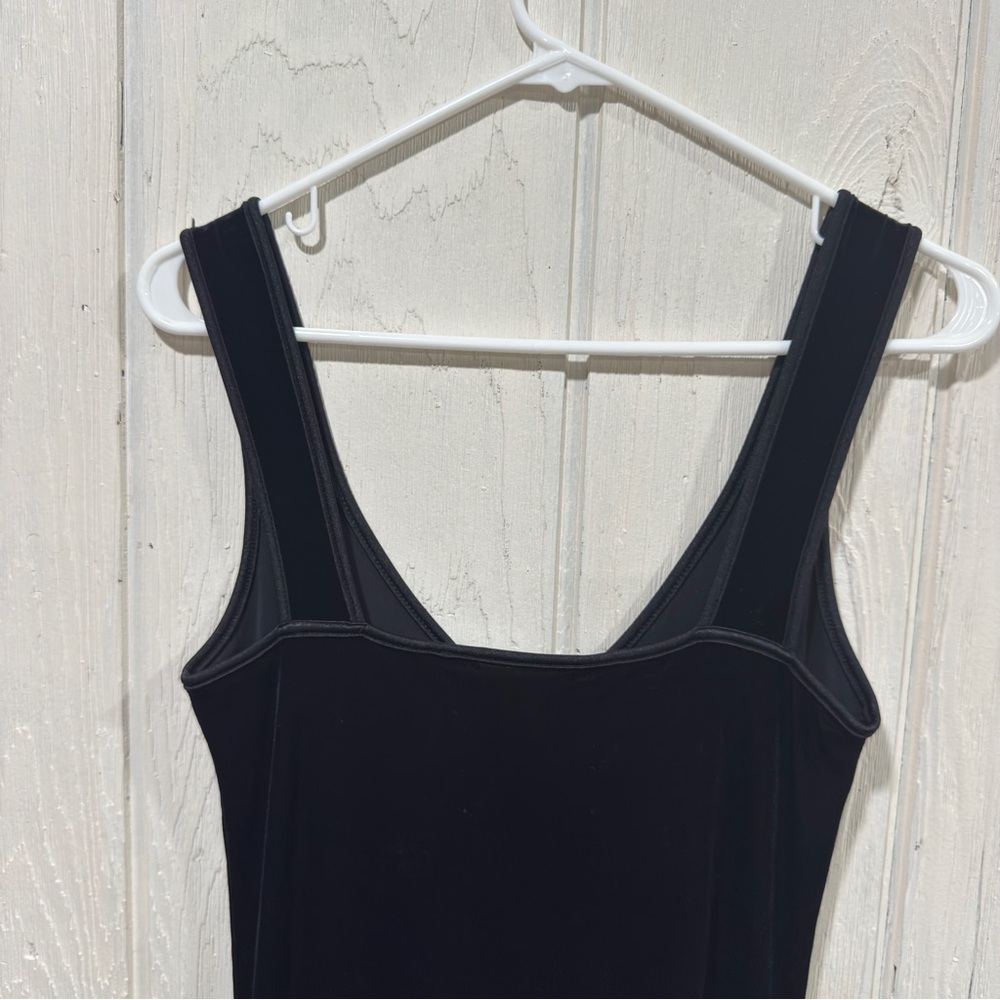 Victoria's Secret velvet Black Midi Dress - Picture 4 of 8